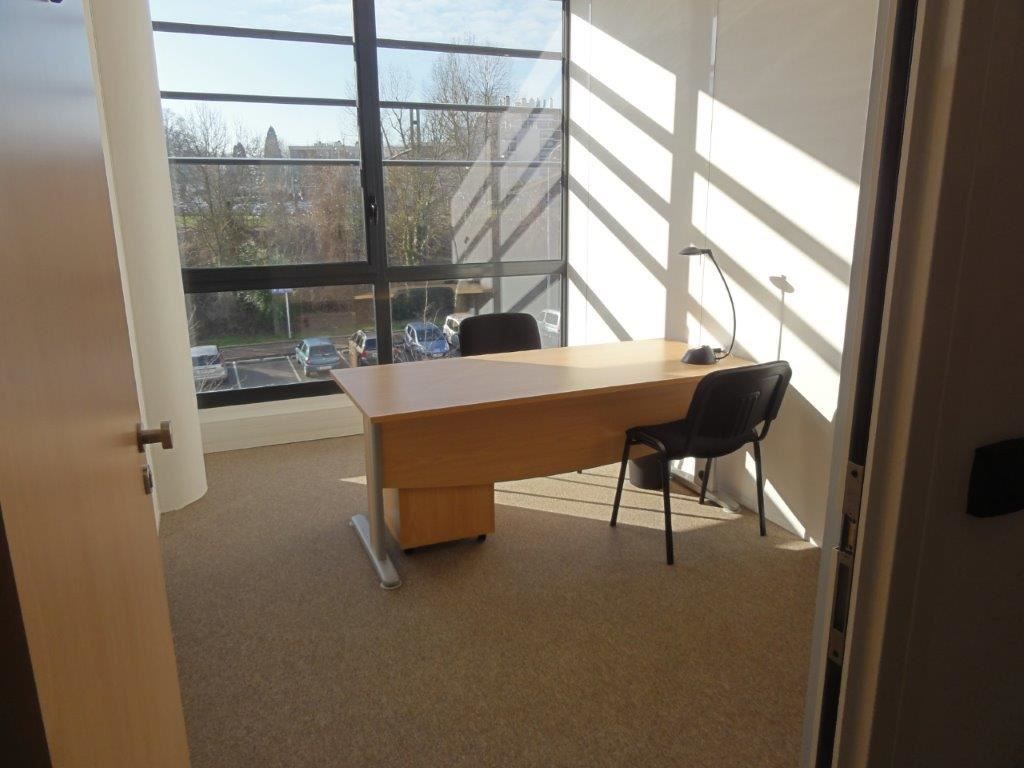 bureaux en location sur EVRY COURCOURONNES (91080)